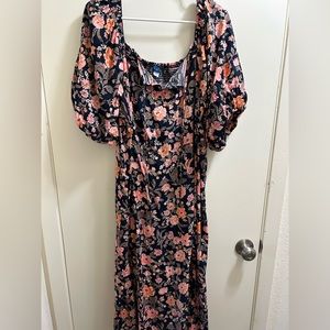 Beautiful printed dress! Old Navy, worn once.
